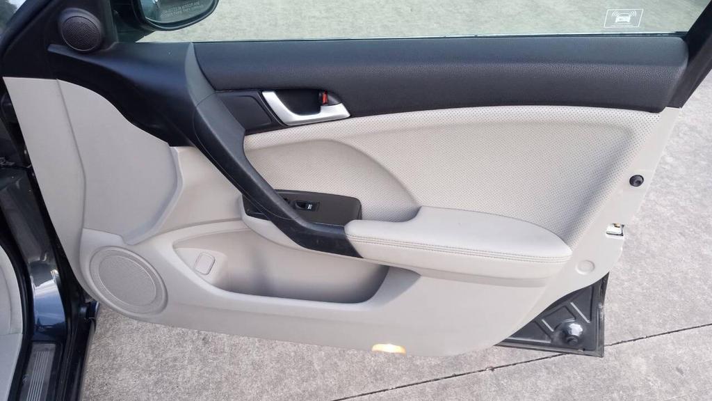 used 2011 Acura TSX car, priced at $6,400