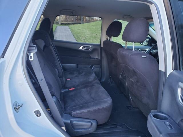 used 2014 Nissan Pathfinder car, priced at $8,000