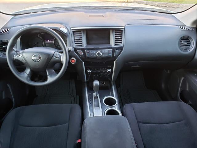 used 2014 Nissan Pathfinder car, priced at $8,000