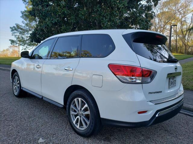 used 2014 Nissan Pathfinder car, priced at $8,000