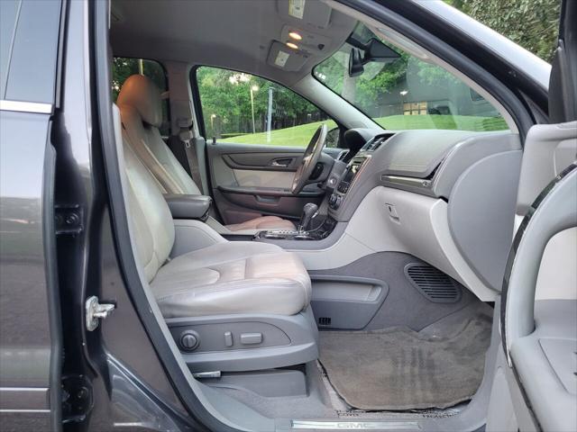 used 2014 GMC Acadia car, priced at $7,999