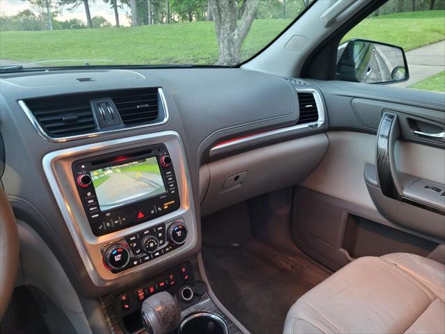 used 2014 GMC Acadia car, priced at $7,999