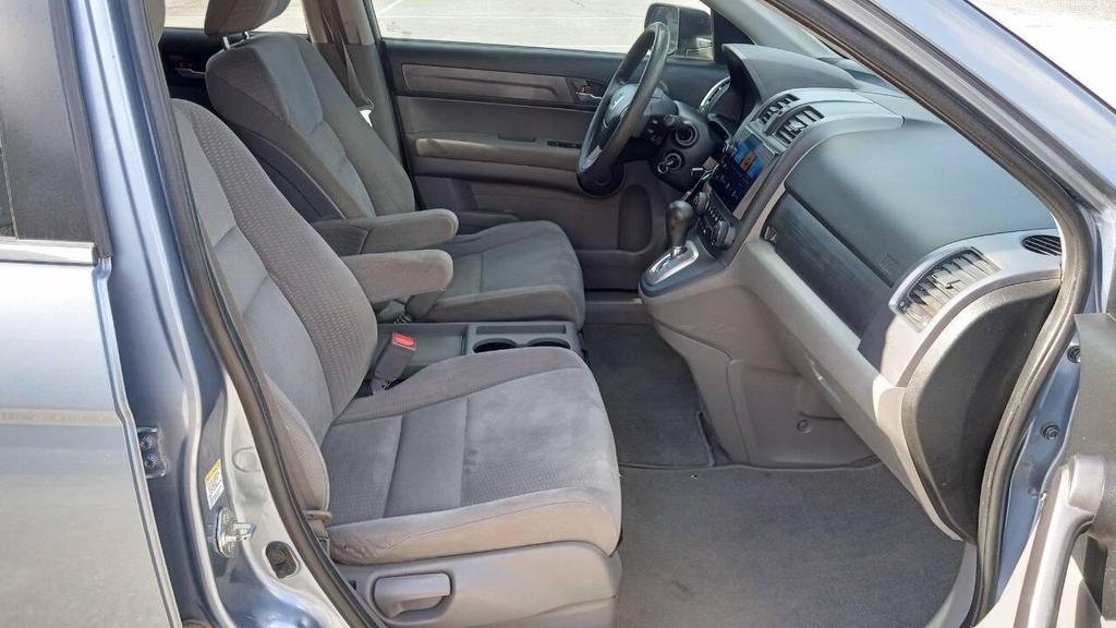used 2009 Honda CR-V car, priced at $8,500