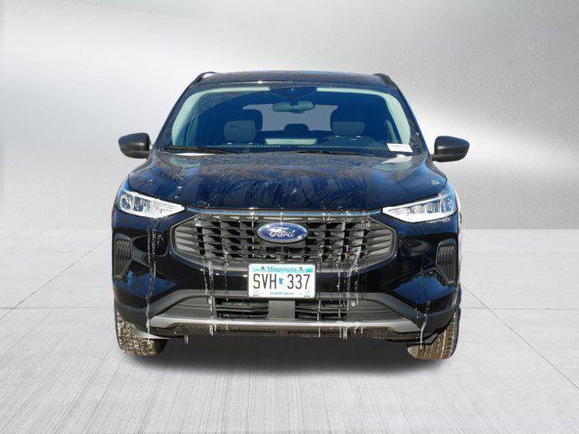 new 2025 Ford Escape car, priced at $31,277