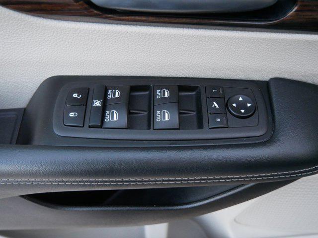 used 2023 Chrysler Pacifica car, priced at $25,496