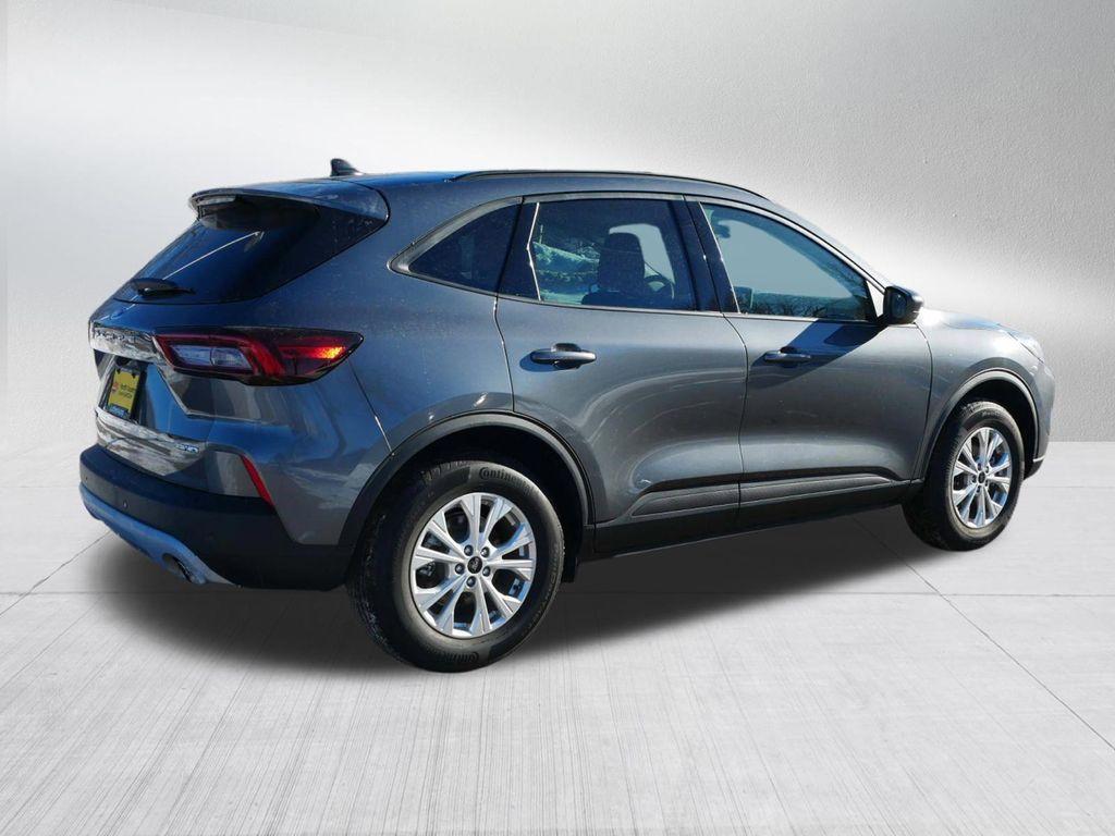 used 2025 Ford Escape car