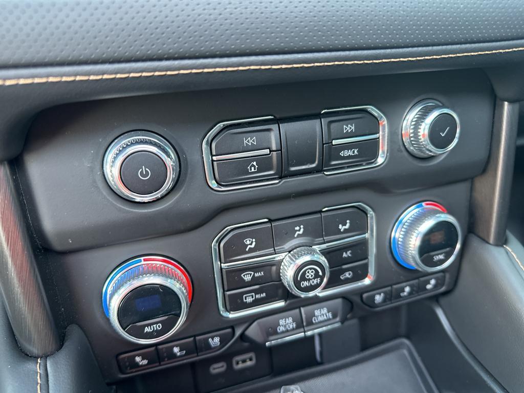 2023 Onyx Black GMC Yukon XL
