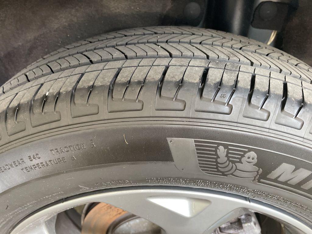 used 2025 Ford Escape car, priced at $25,124