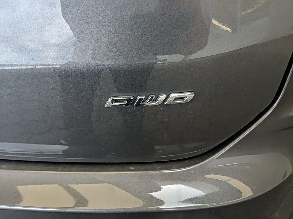 used 2024 Ford Edge car, priced at $29,867