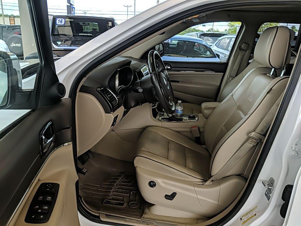 used 2021 Jeep Grand Cherokee car, priced at $19,466