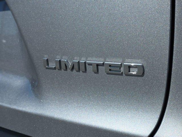 used 2019 Jeep Cherokee car, priced at $18,954