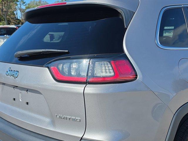 used 2019 Jeep Cherokee car, priced at $18,954