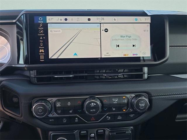 new 2026 Jeep Wrangler car, priced at $53,712