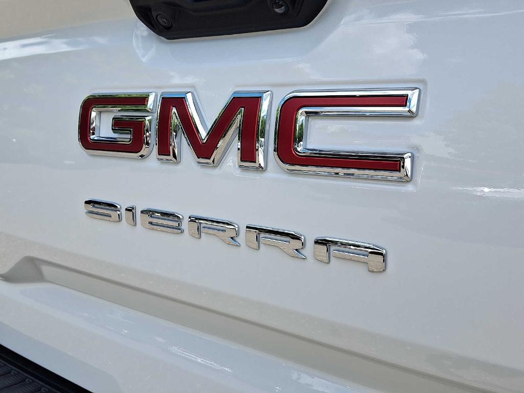 new 2026 GMC Sierra 1500 car, priced at $38,366