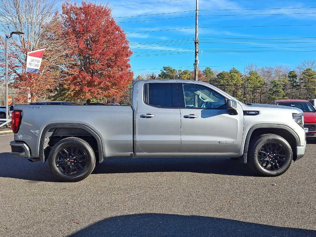 used 2025 GMC Sierra 1500 car, priced at $48,659