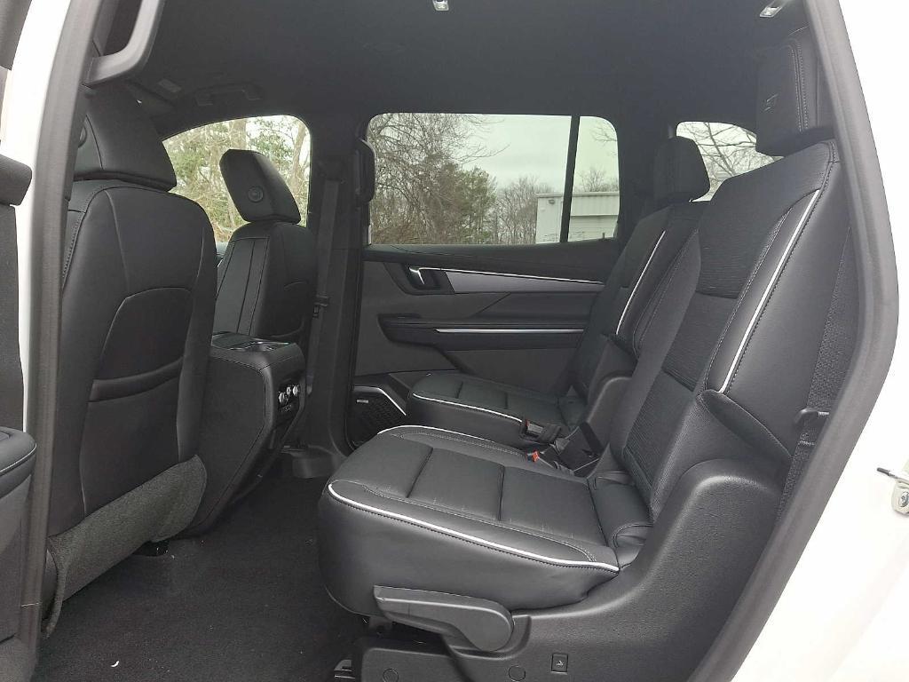 new 2026 Buick Enclave car, priced at $50,332