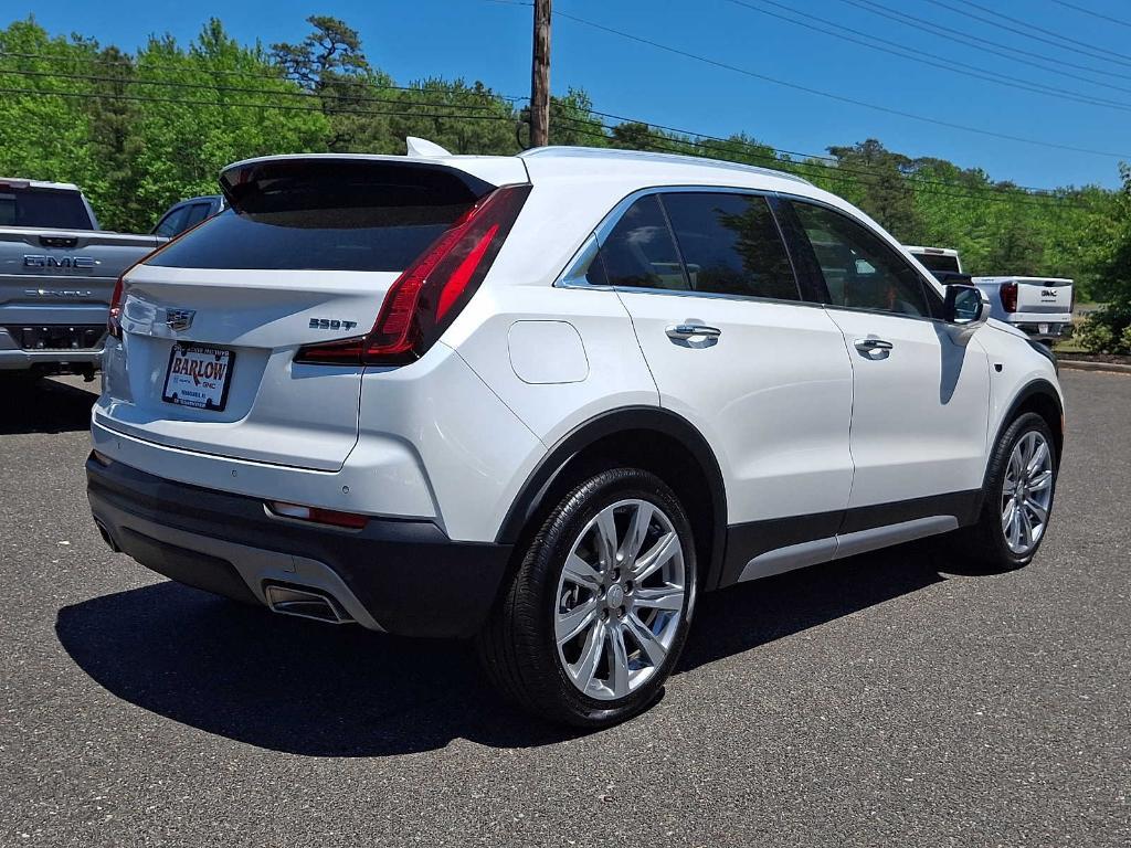 used 2023 Cadillac XT4 car, priced at $26,995