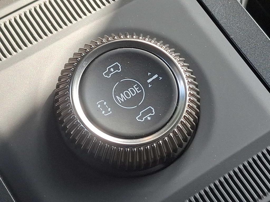 new 2025 GMC HUMMER EV SUV car, priced at $101,790