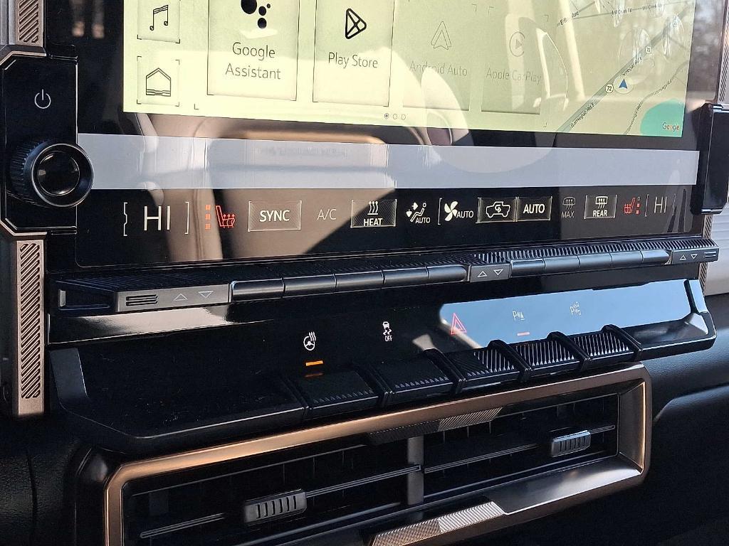 new 2025 GMC HUMMER EV Pickup car, priced at $101,295