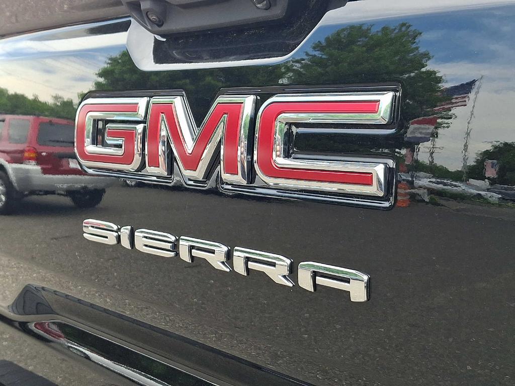 new 2026 GMC Sierra 1500 car, priced at $47,090