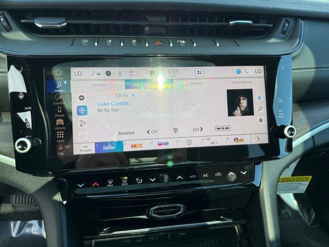 new 2026 Jeep Grand Cherokee car, priced at $49,464