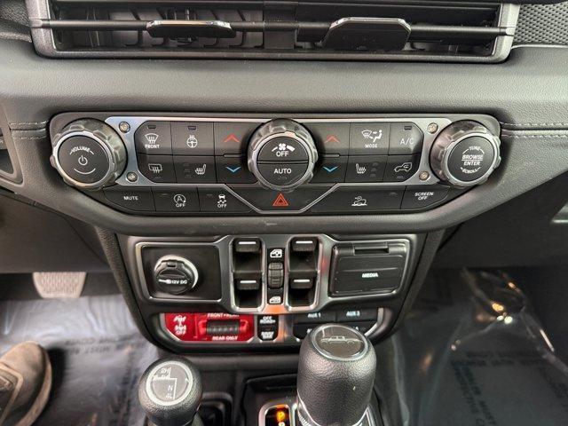 new 2026 Jeep Gladiator car, priced at $50,624