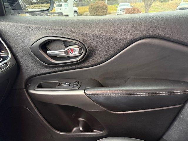 used 2021 Jeep Cherokee car, priced at $19,005