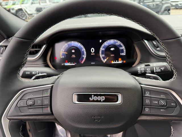 new 2025 Jeep Grand Cherokee car, priced at $43,441