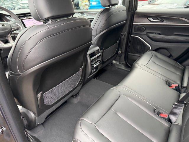 new 2025 Jeep Grand Cherokee car, priced at $43,441