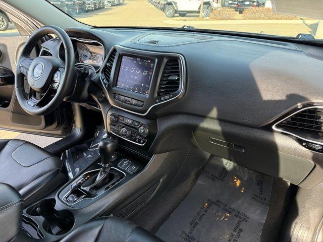 used 2023 Jeep Cherokee car, priced at $19,861