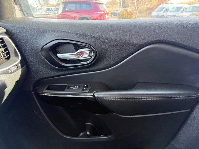 used 2023 Jeep Cherokee car, priced at $19,861