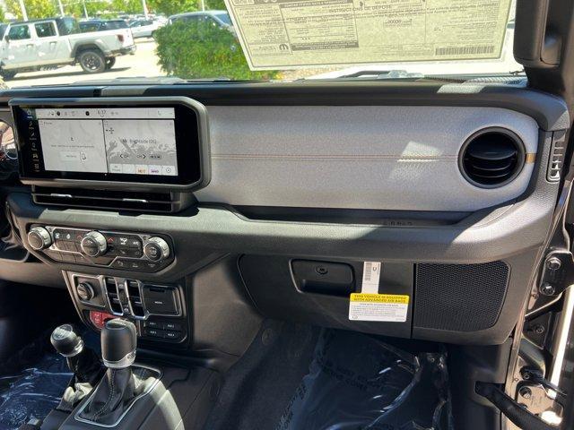 new 2025 Jeep Gladiator car, priced at $43,474