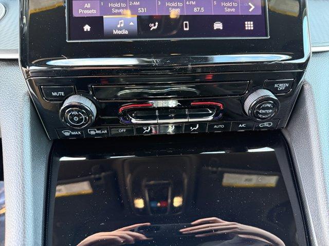 new 2025 Jeep Grand Cherokee car, priced at $35,656