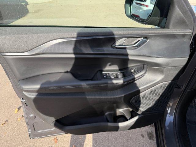 new 2025 Jeep Grand Cherokee car, priced at $35,656