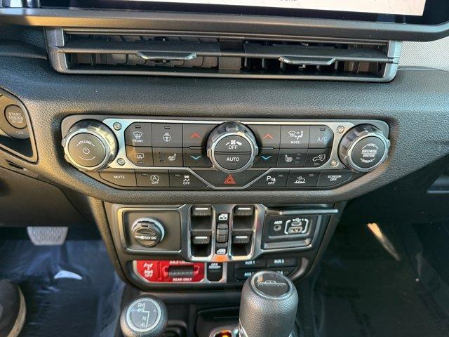 new 2026 Jeep Gladiator car, priced at $48,866