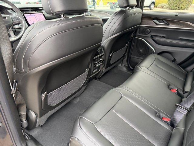 new 2025 Jeep Grand Cherokee car, priced at $46,841