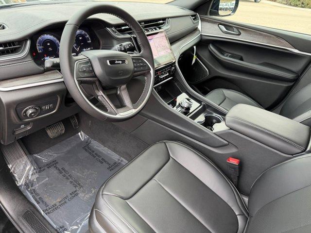 new 2025 Jeep Grand Cherokee car, priced at $46,841