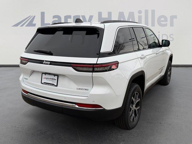 new 2025 Jeep Grand Cherokee car, priced at $48,769,796
