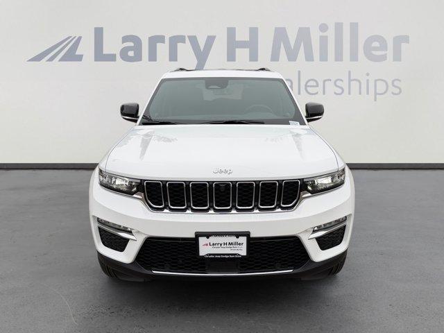 new 2025 Jeep Grand Cherokee car, priced at $48,769,796