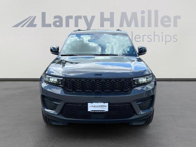 new 2025 Jeep Grand Cherokee car, priced at $39,446