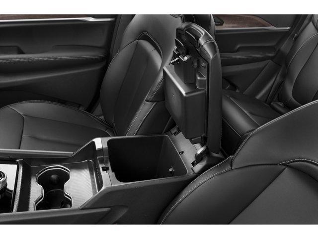 new 2026 Jeep Grand Cherokee car, priced at $53,550