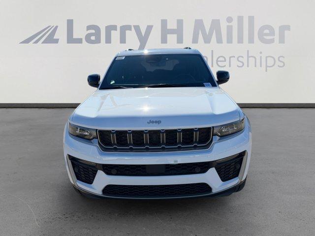 new 2026 Jeep Grand Cherokee car, priced at $50,016