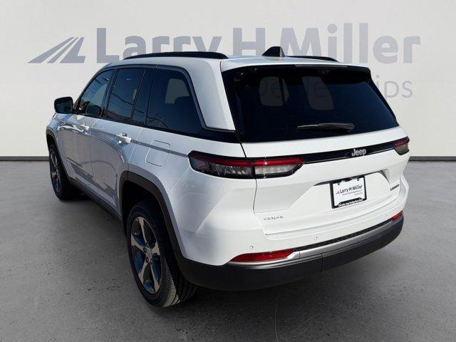 new 2026 Jeep Grand Cherokee car, priced at $50,016