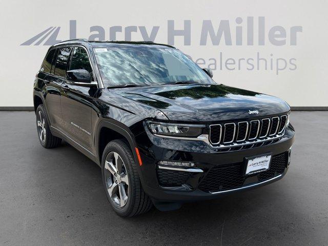 new 2025 Jeep Grand Cherokee car, priced at $48,772