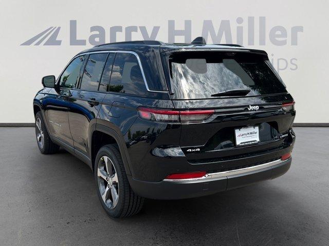 new 2025 Jeep Grand Cherokee car, priced at $48,772