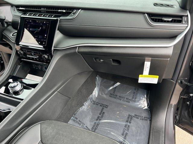 new 2025 Jeep Grand Cherokee L car, priced at $40,262