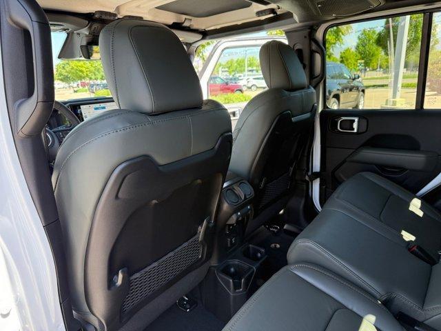 new 2026 Jeep Gladiator car, priced at $54,687