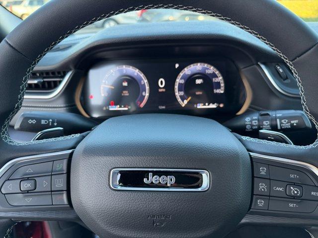 new 2025 Jeep Grand Cherokee car, priced at $35,656