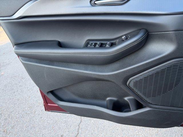 new 2025 Jeep Grand Cherokee car, priced at $35,656