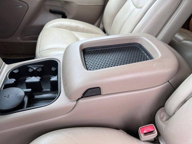 used 2003 Chevrolet Suburban car, priced at $8,455